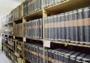 Sächsische Landesbibliothek - Staats- und Universitätsbibliothek Dresden. Zentralbibliothek (ehem. Landesbibliothek). 3. Obergeschoss. Abteilung Benutzung, Magazin : Dresden-Neustadt, Marienallee 12. Sächsische Landesbibliothek - Staats- und Universitätsbibliothek Dresden. Zentralbibliothek (ehem. Landesbibliothek). 3. Obergeschoss. Abteilung Benutzung, Magazin