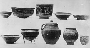Krüge und Schalen