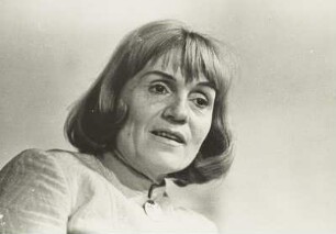 Porträt Gisela May : Porträt der Schauspielerin und Chansonette Gisela May. Aufnahme 1970. Fotografie von Evelyn Richter, Leipzig