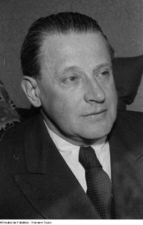 Porträt Adolf Hofmanns, Kapellmeister des Leipziger Operettentheaters