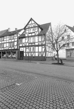 Wohnhaus; Kaufungen, Leipziger Straße 476