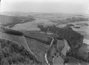 Zschopautal : Zschopautal. Blick vom Aussichtspunkt des Scharfensteiner Forst gegen Grießbach und Venusberg