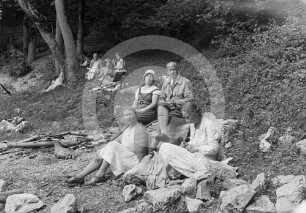 Personengruppe bei Sall
