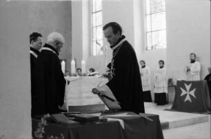 Freiburg: Konviktskirche, Aufnahme der Postulanten in den Ritterorden