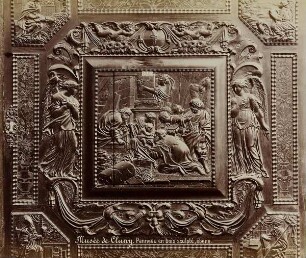 Musée de Cluny. Panneau en bois sculpté, ébène.