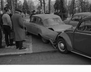 Verkehrsunfall auf der Ritterstraße beim Schloßplatz.