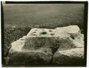 sar'a [Sara, Altar]