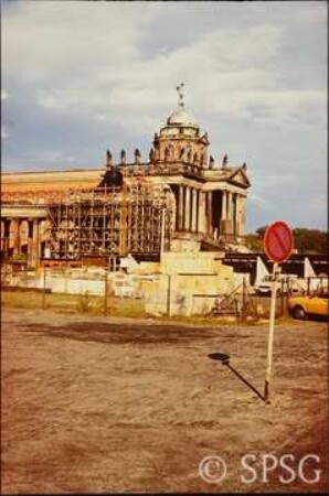 Potsdam, Park Sanssouci, Umgebung Neues Palais, Communs.