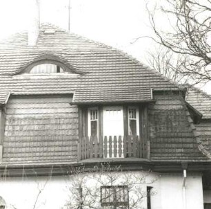 Cottbus, Sielower Straße 36. Villa (um 1910). Dachgeschoss, Erker und Gaube