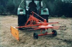 Fotografie: Futtererntetechnik, Werbegerät, Kreiselschwader
