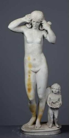 Aphrodite mit Eros