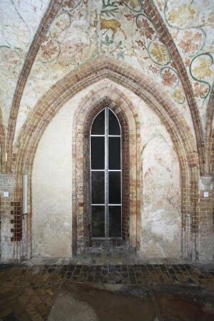 Könige des Alten Testaments, Propheten und Apostel unter Baldachinen — Fragmente zweier Könige des Alten Testaments unter Baldachinen