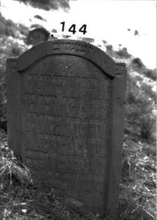 Grabstein 144