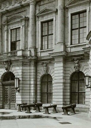 Hof nach der Restaurierung