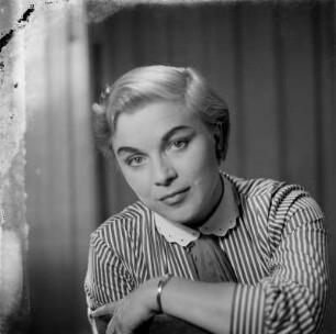 Porträt der Kammersängerin Elisabeth Lindermeyer