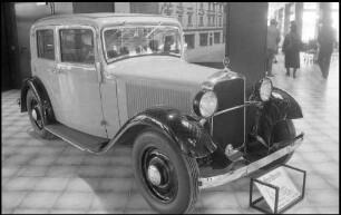 Freiburg: Mercedes Benz, Einweihung Filialdirektion Freiburg, Oldtimer, der kleine Mercedes