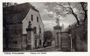 Leipzig-Kleinzschocher: Eingang zum Gutshof