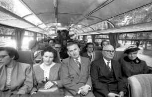 Madrid (Spanien): Gruppen im Bus