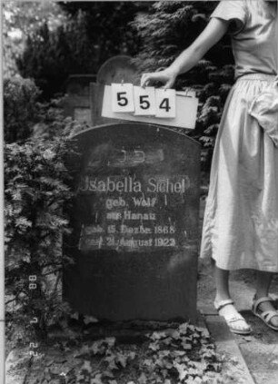 Grabstein 554