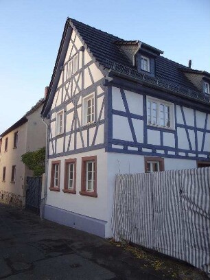 Wohnhaus mit Kelterhalle; Eltville, Neugasse (Erbach) 12