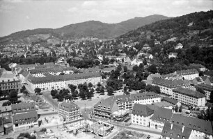 Freiburg: Blick vom Münsterturm auf Herdern
