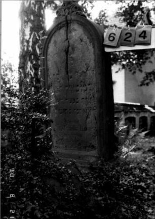 Grabstein 624