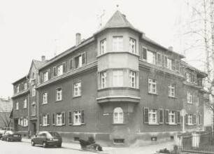 Radeburg, Doppelwohnhaus : Radeburg. Doppelwohnhaus. August-Bebel-Straße. Straßenansicht