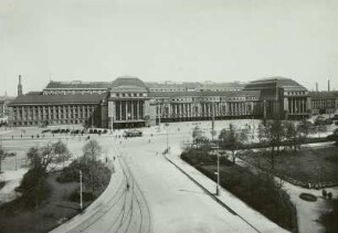 Leipzig, Hauptbahnhof : Leipzig. Hauptbahnhof. Gesamtansicht