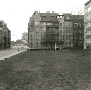 Cottbus, Karl-Marx-Straße 15. Wohnhaus (A. 20. Jh.)