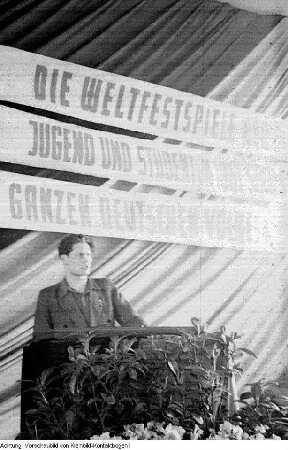 Dresden. Landesausschuss der Nationalen Front, der zum Kampf für die deutsche Einheit aufrief. Anwesend: Wilhelm Koenen und Otto Buchwitz, März 1951