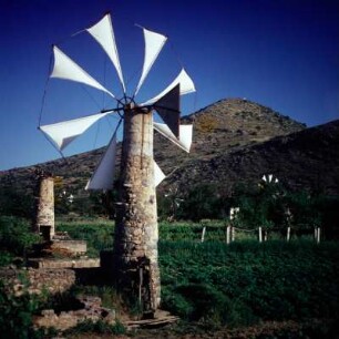 Kreta. Windmühlengöpel vor Neapoli in Ostkreta
