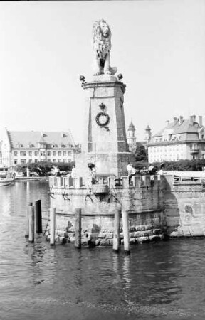 Lindau: Löwendenkmal an der Hafeneinfahrt