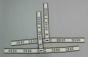 Zierrand mit Perlstickerei für Leggings