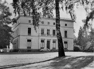 Jenisch-Haus, Othmarschen : Hamburg. Stadtteil Othmarschen. Ansicht des Jenisch-Hauses, einem im klassizistischem Stil errichteten Landhaus gelegen im Jenisch-Park.