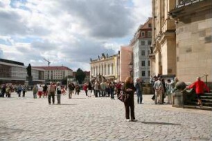 Dresden-Altstadt. Neumarkt. Blick von der Frauenkirche zurm Jüdenhof