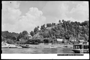 Blick über die Elbe auf Rathen zum Gasthaus Rosengarten