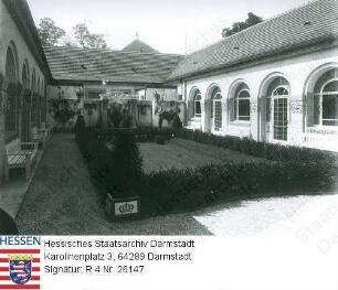 Bad Nauheim, Kuranlage / Badehaus 3 / Halle mit Tempel
