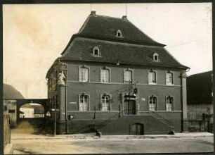 Wirtschaft. Vergl. 043