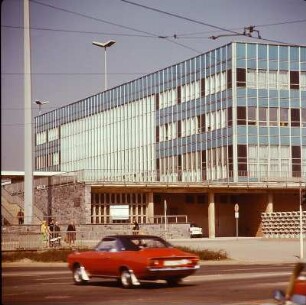 Oberer Bahnhof, Empfangsgebäude