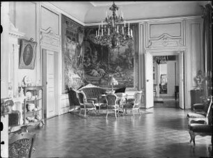 Schloss Hermsdorf, Inneres, Speisesaal mit sog. chinesischem Gobelin