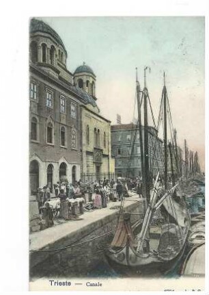 Kanal in Trieste, Ansicht mit Schiffen