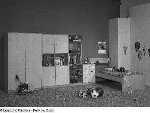 Jugendzimmer (Modell 721)
