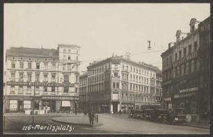 Ansichtskarte Straßenkreuzung mit Verkehrsinsel und Polizist, Moritzplatz