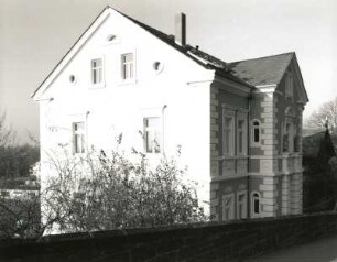 Dresden-Loschwitz, Calberlastraße 8. Villa "Eintracht" (1851/1875)