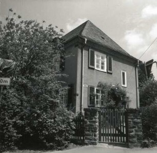 Oederan, Gerichtsstraße 15. Wohnhaus (ehem. Bürgermeisterwohnhaus, um 1930). Giebelseite