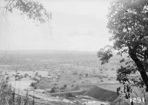 Minengelände : Teilansicht des Geländes der Kupfermine 'Union Minière du Haut Katanga' in der Nähe Lubumbashis.