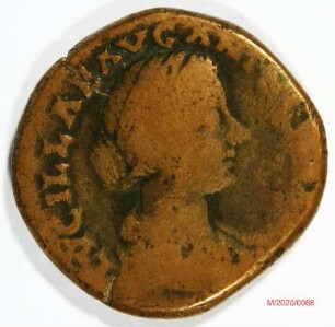 Römische Münze, Nominal Sesterz, Prägeherr Marc Aurel für Lucilla, Prägeort Rom, Original
