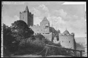 Rudelsburg-Kösen. Burgruine