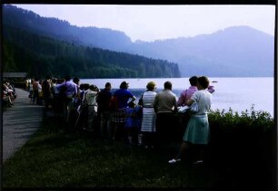 Hohenschwangau: Touristen am Alpsee