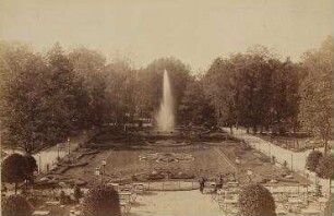 Flora in Charlottenburg, Blick nach der großen Fontaine